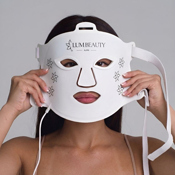 Fixez le masque sur votre visage à l’aide des sangles ajustables.
